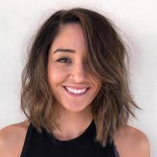 24 Best Hairstyles For Square Faces In 2020 Square Face Hairstyles Haircut For Square Face Cool Hairstyles