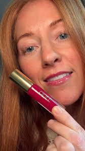 Bare faced with the perfect blush & lip combo; wearing rose quartz sculpted  face stick + the dreamiest beyond cream lip gloss in thistle 💕🫦🪄#ogee  #beyondcleanbeauty #lipglossedit