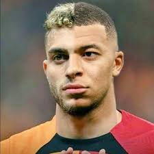 Salim Manav: Barış Alper will play upfront against Bayern. If there are no  last minute changes made Icardi won't start the game. : r/galatasaray