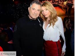 Bigard a ensuite épousé la comédienne lola marois en mai 2011. Les Confidences Sexuelles De Jean Marie Bigard Et Sa Femme Lola Marois Creent Le Malaise Femme Actuelle Le Mag
