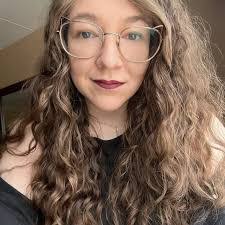 Darla Drake's Instagram, Twitter & Facebook