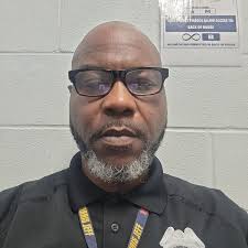 He'll yes. Happy sober life. 9/11/20 is my sober date. Let's go. Proud of  you