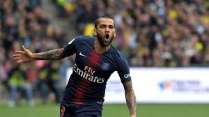 Waka waka (this time for africa) (2010) and suave (2018). Psg Dani Alves Close To Renewing Contract Football