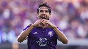 His height is 1.86 m tall, and his weight is 82 kg. Kaka Hints At Retirement The Statesman