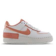 Pin By Amanda Lasure On Idee Cadeaux In 2020 Nike Air Shoes Nike Shoes Air Force Nike Air Force