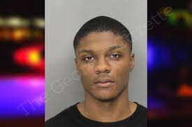 Lynell Coleman's Instagram, Twitter & Facebook