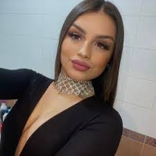 elena rueda (@elenarueda_)