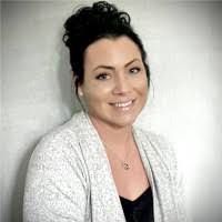 Andrea Wain's Instagram, Twitter & Facebook