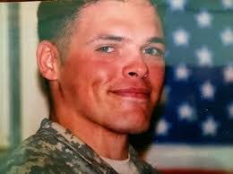 Chris Smoak's Instagram, Twitter & Facebook