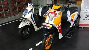 Cars modification review auto show, foto gambar mobil modifikasi modif, foto mobil keren mewah, download untuk wallpaper, dll. Tampil Racing Honda Genio Ini Pakai Kelir Tim Repsol Motogp