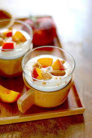 Mousse Legere De Peches Et Ricotta Un Dejeuner De Soleil Alimentation Recette Peche Recettes Sucrees