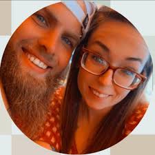 What is causing HTV to peel off server apron?