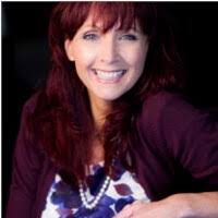 Suzy Gustafson's Instagram, Twitter & Facebook