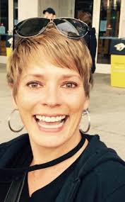 Jennifer Chartrand's Instagram, Twitter & Facebook