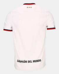 El material de camisetas estudiantes ayuda a mantenerse seco y cómodo, si te interesa, puede imprimir el nombre y número personal o de jugadores en las opciones. Camiseta Alternativa Under Armour De Estudiantes De La Plata 2020