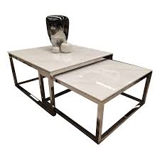 Mooi he, deze groene marmeren tafel in combinatie met de retro stoelen! Vierkante Tafelset Met Marmeren Blad Kopen Bazaaronline