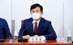 원희룡 전 지사의 요구에 이준석 대표는 자신의 sns에 한 줄짜리 글을 올려, 그냥 딱하다고 반응했습니다. Vknhody306tbim