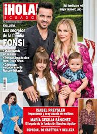 15.01.2019 · luis fonsi's wife is agueda lopez. Who Is Luis Fonsi Dating Luis Fonsi Girlfriend Wife