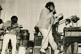 Ola taunisila7 molo try cover inner circle sweat a la la long. Inner Circle Band Wikipedia