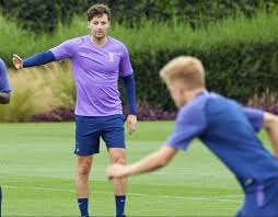 On january 22, 2017, hull city midfielder ryan mason suffered the same injury after a clash of heads with chelsea defender gary cahill. Tottenham Appoint Ryan Mason As Under 19 Academy Coach Just Year After Retiring Due To Horror Fractured Skull
