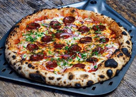 Wood-Fired Pizza Recipe for Your Outdoor Kitchen - BBQs R Us