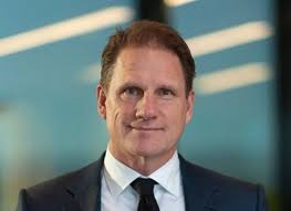 Thomas Helland Larsen, Sport