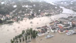 Um unnötige wartezeiten zu vermeiden, bietet ihnen die stadt passau die möglichkeit, online einen termin im bürgerbüro zu vereinbaren. Hochwasser In Passau Und Umgebung Aus Der Luft Montag 3 Juni 2013 Pnp De Youtube