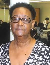 Edwina Lamb's Instagram, Twitter & Facebook