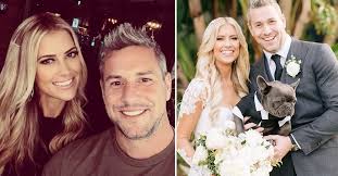 'wheels dealers' host ant anstead vowed to bulk up again after a fan said he looked 'thinner' in the life's twists and turns. Ant Anstead Has Stated He S Taking A Break From Social Media Littlethings Com
