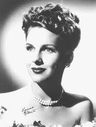 Arabesque" (1966) Director: Stanley Donen ~Stars: Gregory Peck, Sophia  Loren, Alan Badel, Kieron Moore (Won 1 BAFTA award in 1967 for Best British  Cinematography (Color); Nominated for a Grammy in 1967 for