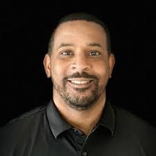 Luis Belen's Instagram, Twitter & Facebook