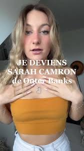 Alors vous validez l’outfit à la Sarah Cameron ? 🫣 Dites moi si vous  voulez d’autres outfits en mode Outer Banks pcq J’ADOREEEEEE