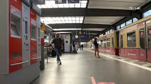 Find 34,540 traveler reviews, 58,942 candid photos, and prices for 947 hotels near zoologischer garten station in berlin, germany. S Bahn Berlin Bahnhof Zoo S5 Nach Westkreuz Youtube