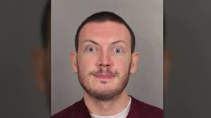 From witness stand, Holmes' dad tries to reach son