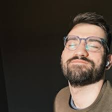 Andrew Skalitzky's Instagram, Twitter & Facebook