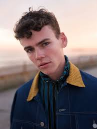 Paperboy for Schön Magazine :: Behance