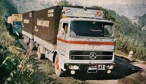 Epingle Par Fang Ming Sur Vrachtautos Mercedes Camion Caravane