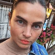 Laura Kloiber's Instagram, Twitter & Facebook