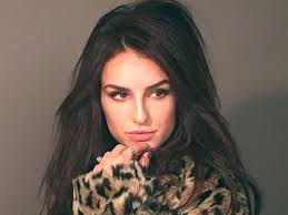 Social Blade, o site que revela quanto ganham os y...