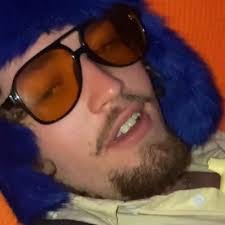 Jake Hassett's Instagram, Twitter & Facebook