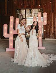 Little did she know, one of the people to take the stage would be her future husband, ruston kelly. A Very Kacey Wedding Day It S A Kacey Musgraves Wedding Inspiration Green Wedding Shoes