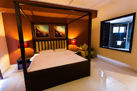 What food & drink options are available at gold coast morib international resort? Gold Coast Morib International Resort In Banting Room Deals Photos Reviews