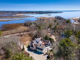Landwatch has 213 waterfront properties for sale in new hampshire. Massachusetts Luxury Real Estate For Sale Christie S International Real Estate