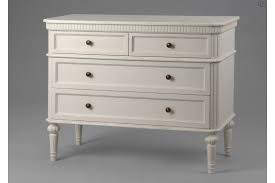 Commode en bois de style baroque parmi nos produits de mobilier baroque vous pouvez acheter des commodes style baroques pour tous les. Commode Baroque 4 Tiroirs Lehna Hellin