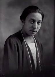 Presentation of honoree plaque