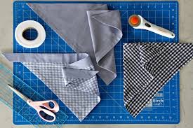 To determine the size of the neckband piece, simply measure your pet's current collar. No Sew Diy Dog Bandanas With Cheat Finished Edges Dalmatian Diy