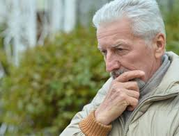 Comment définir la maladie d'alzheimer ? Maladie D Alzheimer Les 7 Stades A Connaitre Pour Mieux Accompagner Cap Retraite
