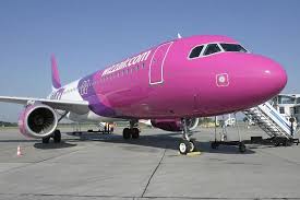 Timisoara (aeroportul traian vuia), cluj napoca (aeroportul international cluj napoca), targu mures (aeroportul international targu mures), bucuresti (aeroportul otopeni) si nu numai. Hungarian Low Cost Airline Wizz Air Lays Off 19 Of Its Employees Cuts Pilots Salaries Due To Covid 19 Romania Insider