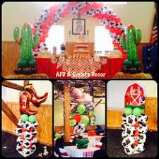 The christmas wreath is an essential part of any christmas decorating plan. 50 Cowboy And Cowboy Balloon Decor And Party Ideas Cowgirl Party Cowboy Birthday Balloon Decorations