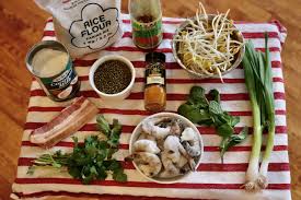 How To Make Vietnamese Crepe Banh Xeo Dobbernationloves